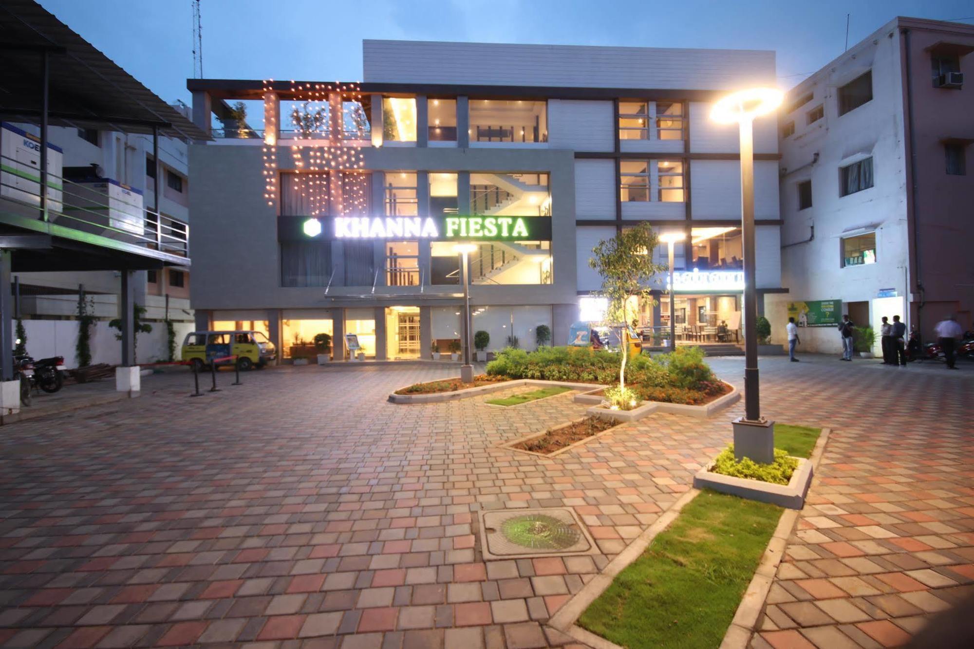 Khanna Fiesta Vellore Exterior photo